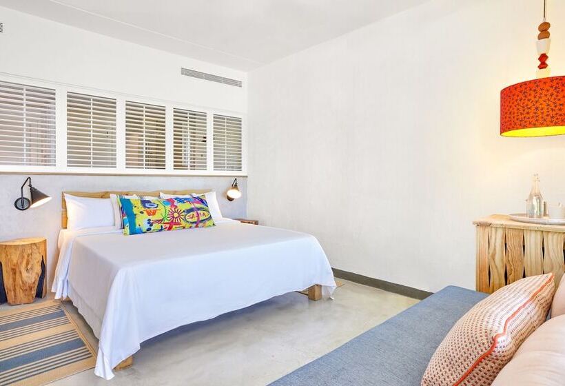 サイドシービュースーペリアールーム, Zilwa Attitude