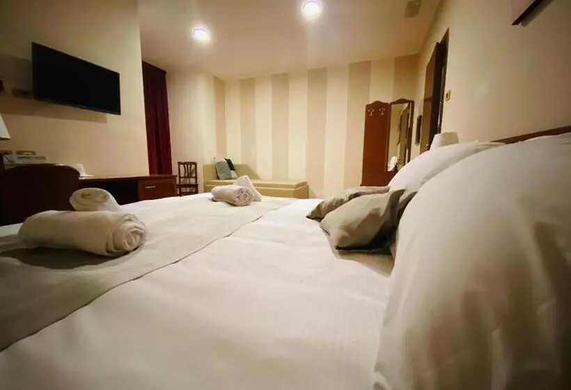 スタンダード４人部屋, Impero Hotel Beauty & Spa   Bike