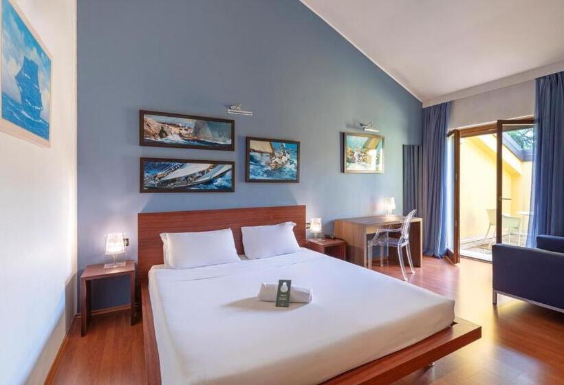 Полулюкс, B&b Hotel Malpensa Lago Maggiore