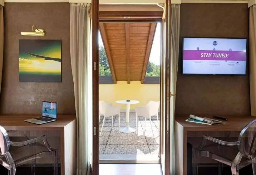 スイート, B&b Hotel Malpensa Lago Maggiore