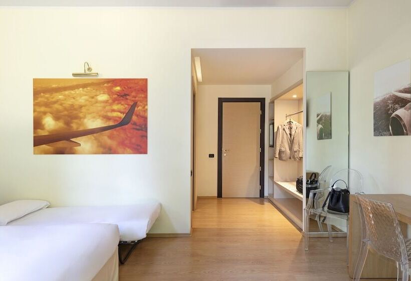 스탠다드 트리플 룸, B&b Hotel Malpensa Lago Maggiore