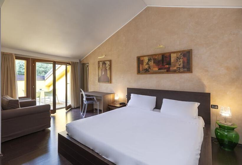 Полулюкс, B&b Hotel Malpensa Lago Maggiore