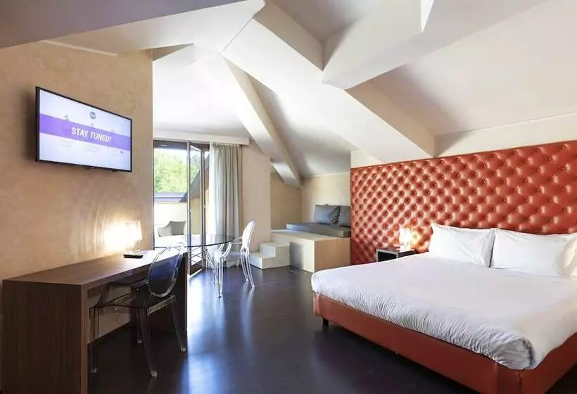 スイート, B&b Hotel Malpensa Lago Maggiore
