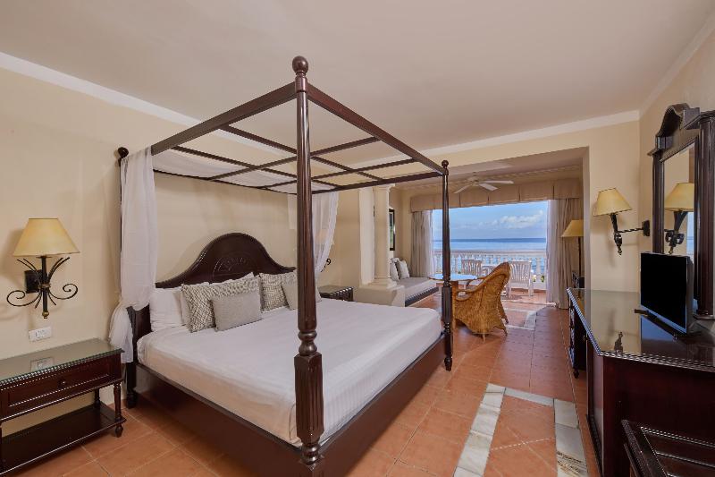 سوئیت جونیور سوپریور با چشم‌انداز دریا, Bahia Principe Grand Jamaica - All Inclusive
