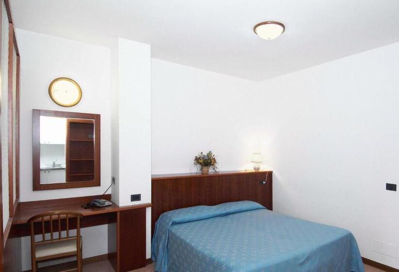 חדר סופריור לארבעה, Ristorante Il Gabbiano