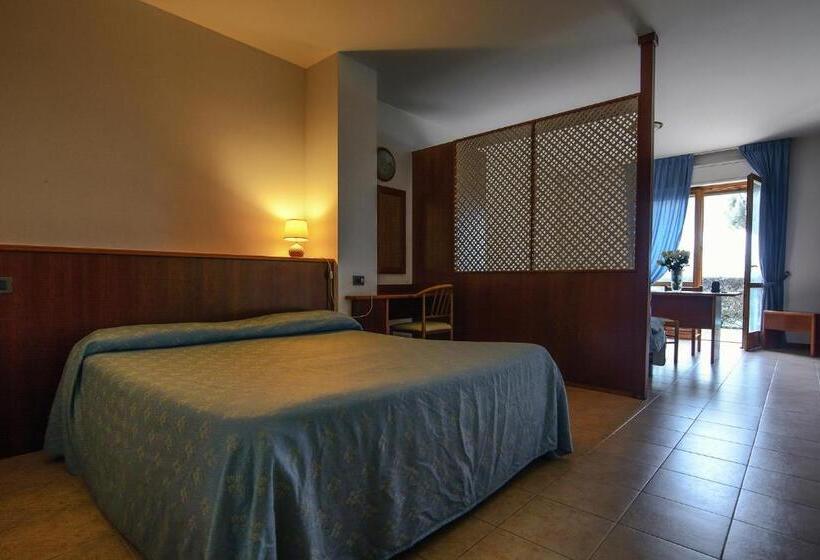 חדר סופריור לארבעה, Ristorante Il Gabbiano