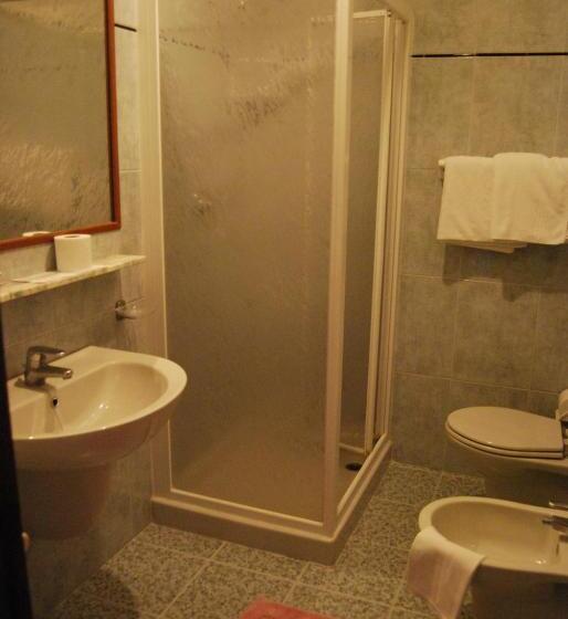 חדר קלאסי לשלושה, Ristorante Il Gabbiano