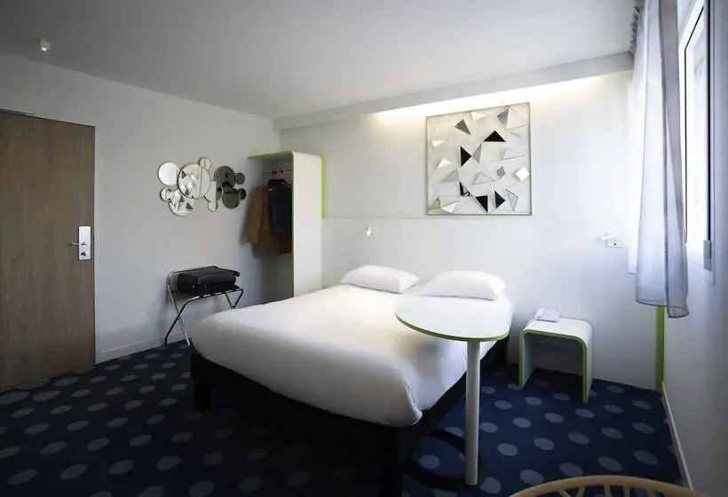プレミアムルーム, Ibis Styles Fougeres