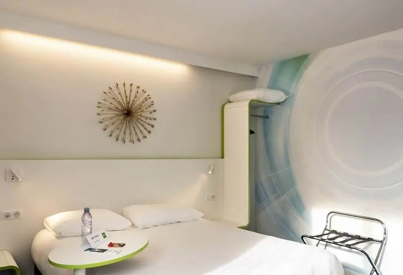 プレミアムルーム, Ibis Styles Fougeres