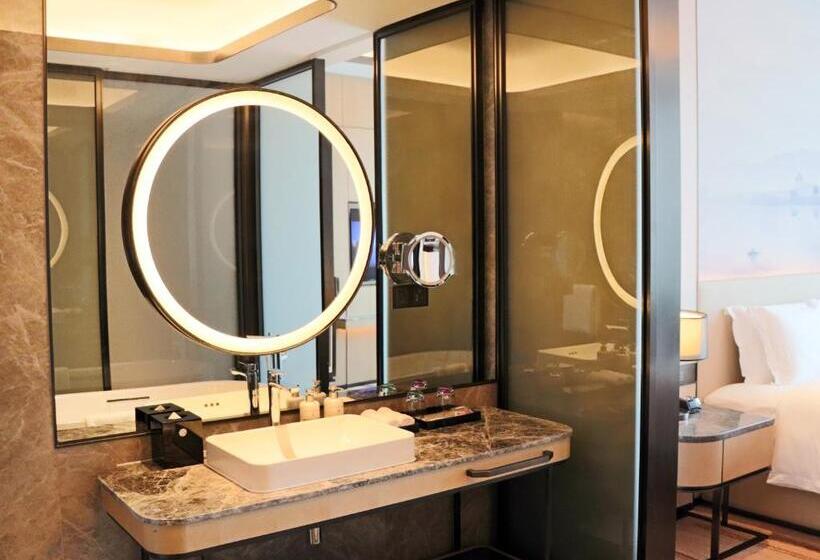 이그제큐티브 룸, Pullman Suzhou Taicang