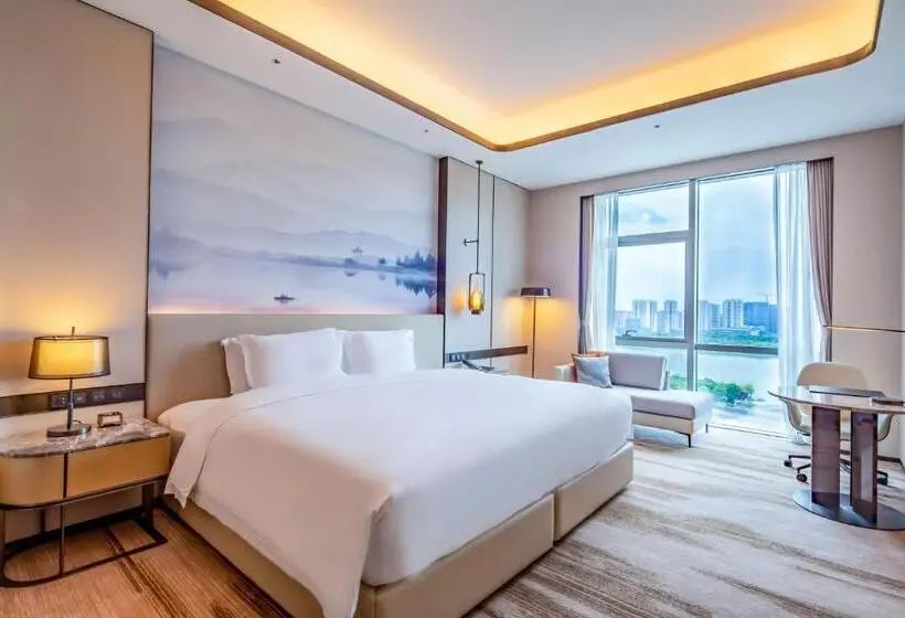 キングサイズベッドのエクゼクティブルーム, Pullman Suzhou Taicang