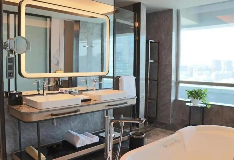 キングサイズベッドのデラックススイート, Pullman Suzhou Taicang