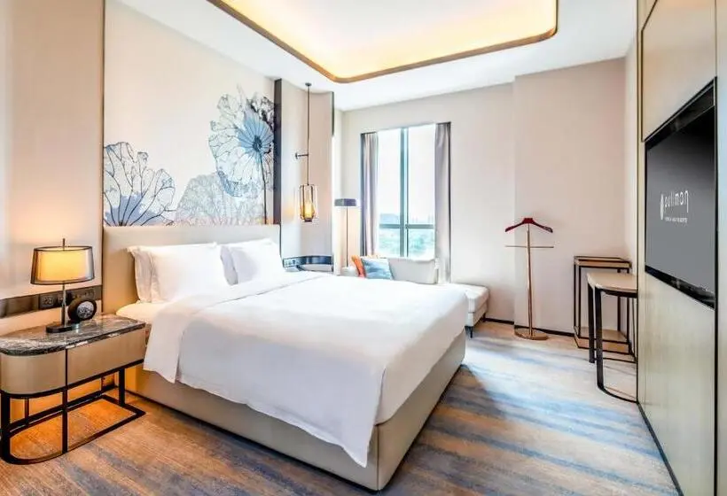 キングサイズベッドのデラックススイート, Pullman Suzhou Taicang