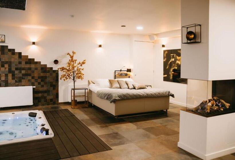 סוויטה עם ג'קוזי, Maas En Waal Wellness & Suites
