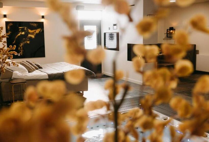 자쿠지 스위트, Maas En Waal Wellness & Suites