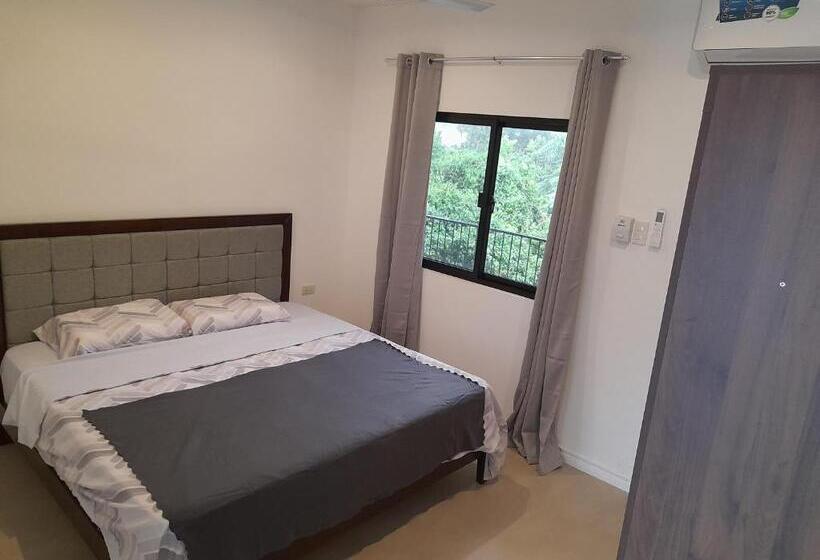 Люкс Вид на Бассейн, Bohol Jewel Resort