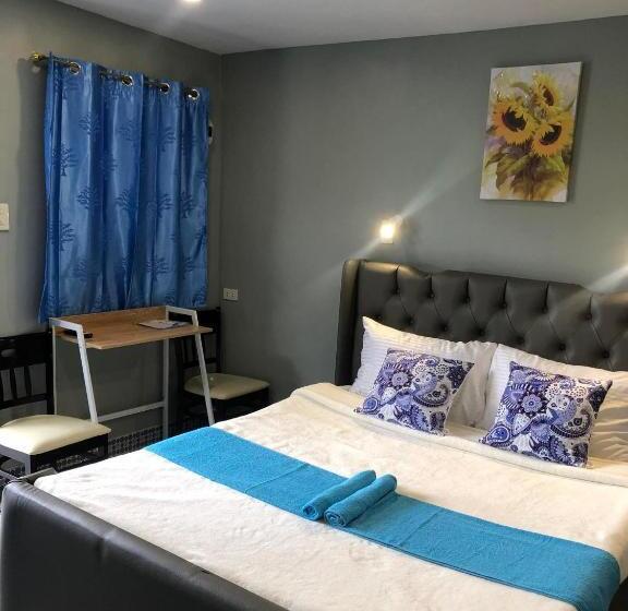 اتاق استاندارد با بالکن, D Sanctum Resort