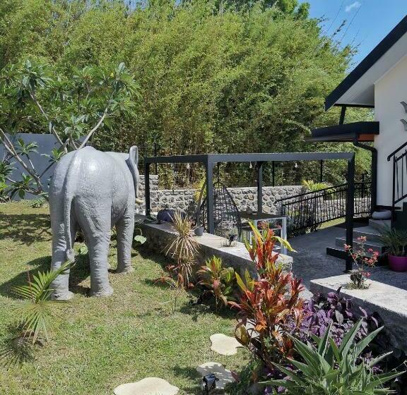 استودیوی لوکس, Hostal 170 Room 16 Service Appartement
