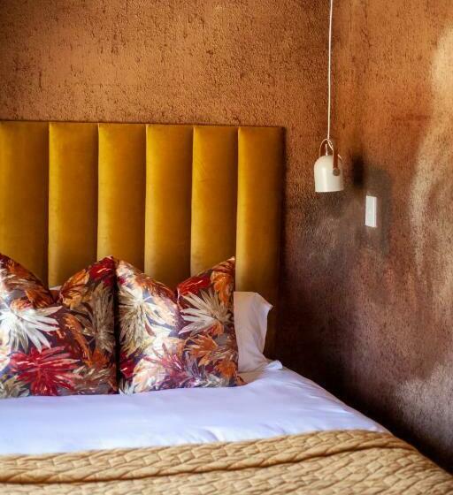 شقة غرفة واحدة مطلة على حمام السباحة, Le Héritage