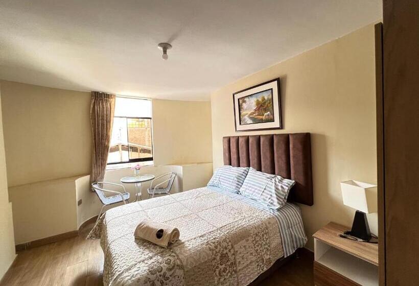 اتاق اکونومی, Antara Hostal