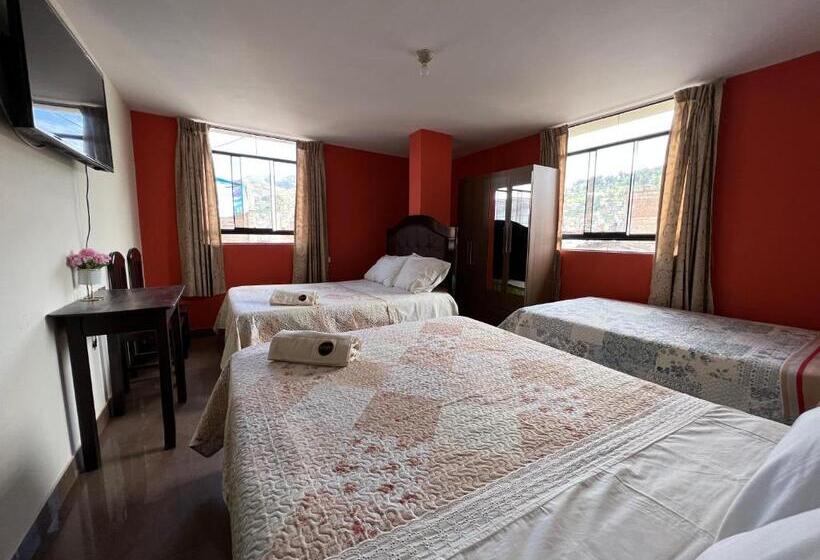 اتاق کلاسیک سه تخته, Antara Hostal