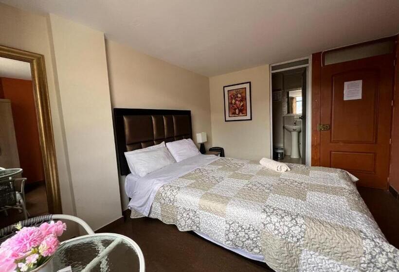 اتاق استاندارد یک نفره, Antara Hostal