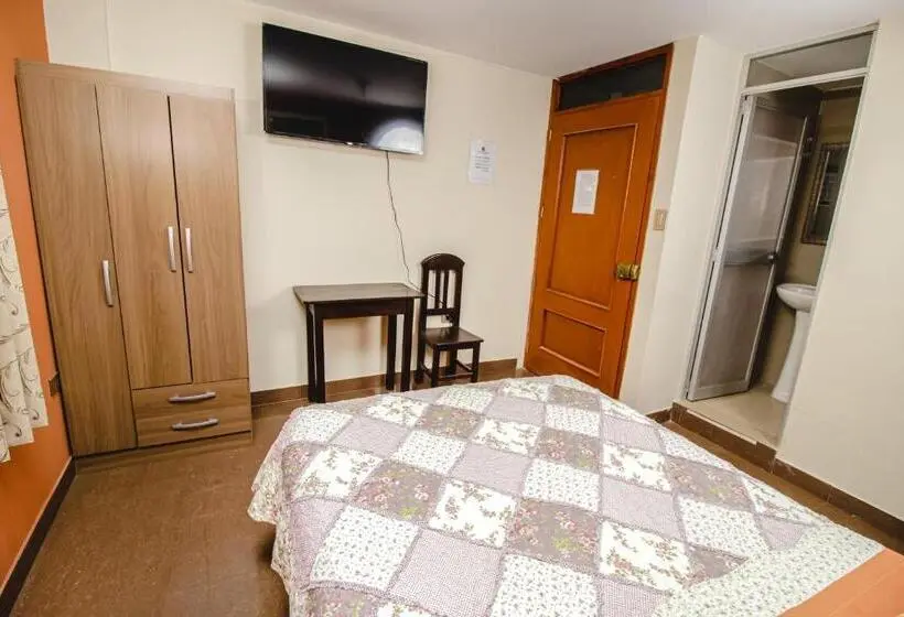 اتاق استاندارد یک نفره, Antara Hostal