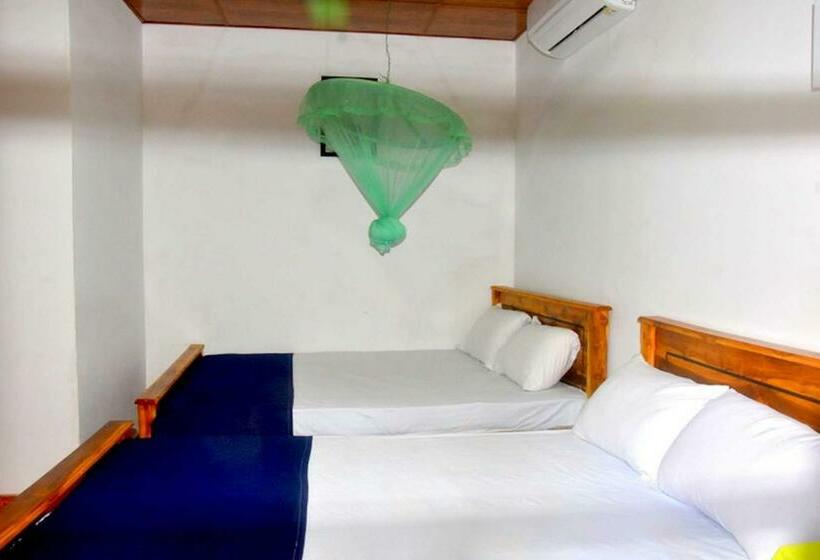 Номер Стандарт Трехместный, Wilpattu Lakwin Guest