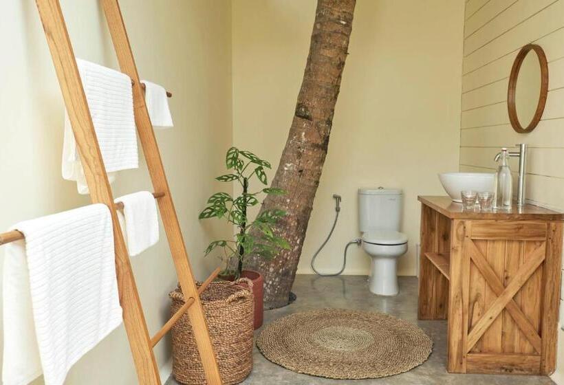 标准间, House Of Sawah