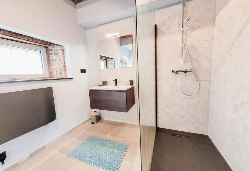 庭の見えるスタンダードトリプルルーム, Au Bout De Mes Rêves