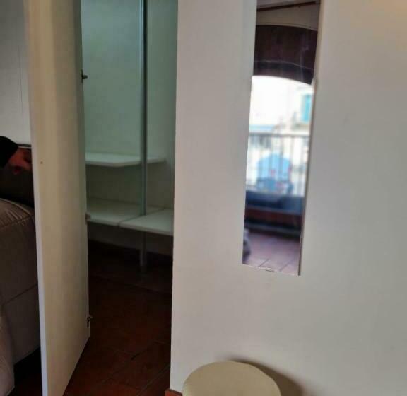 اتاق سوپریور با تخت بزرگ, Suite Del Mercante