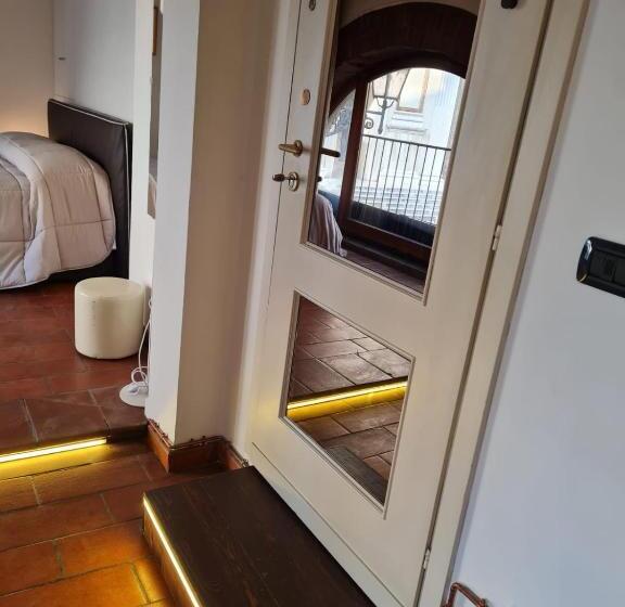 اتاق سوپریور با تخت بزرگ, Suite Del Mercante