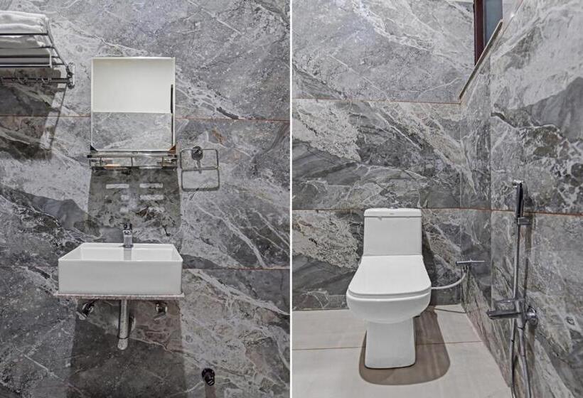 اتاق کلاسیک سه تخته, Collection O 86679 Hotel Amrapali Inn