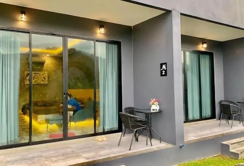 ファミリールーム, Jk Riverview Resort