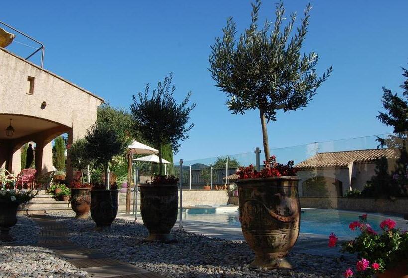 غرفة قياسية مطلّة علي حمام السباحة, Le Mas De L Orangerie 3 Etoiles