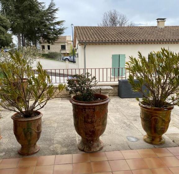 إستوديو قياسى مزودة بتراس, Le Mas De L Orangerie 3 Etoiles