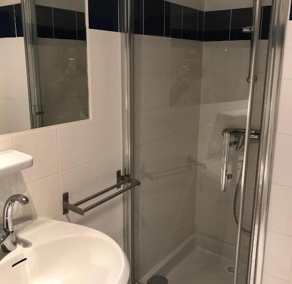 إستوديو قياسى مزودة بتراس, Le Mas De L Orangerie 3 Etoiles