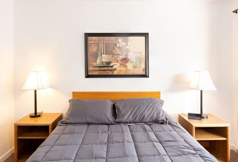 شقة غرفة واحدة, Siesta Motel Colfax Wa