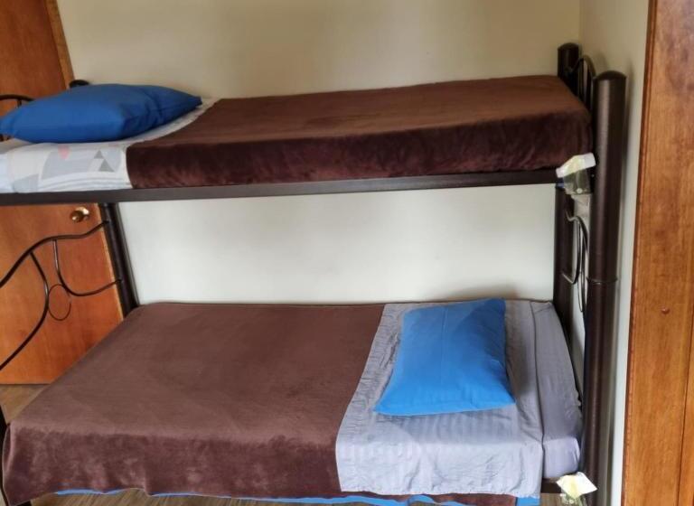 חדר סטנדרט, Susagua