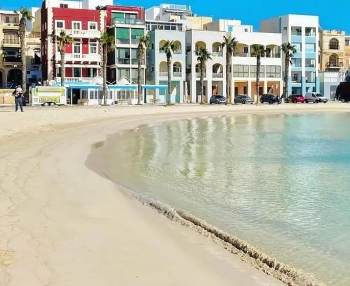 اتاق لوکس چهار تخته, Casal Annunzia Boutique B&b Accomodation