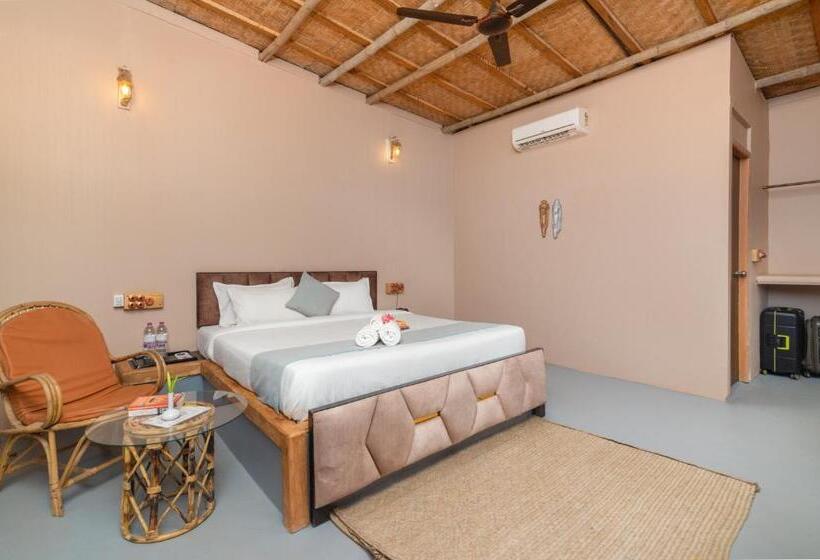 חדר דלוקס, Amadi Beach Front Resort