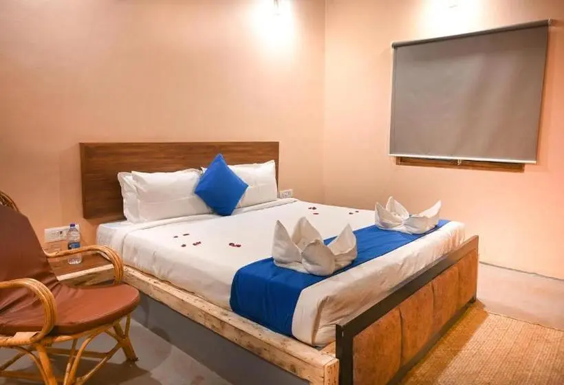 Camera Deluxe, Amadi Beach Front Resort