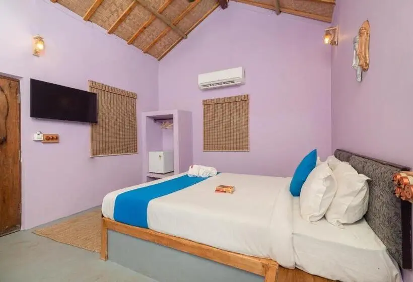 Camera Familiare, Amadi Beach Front Resort