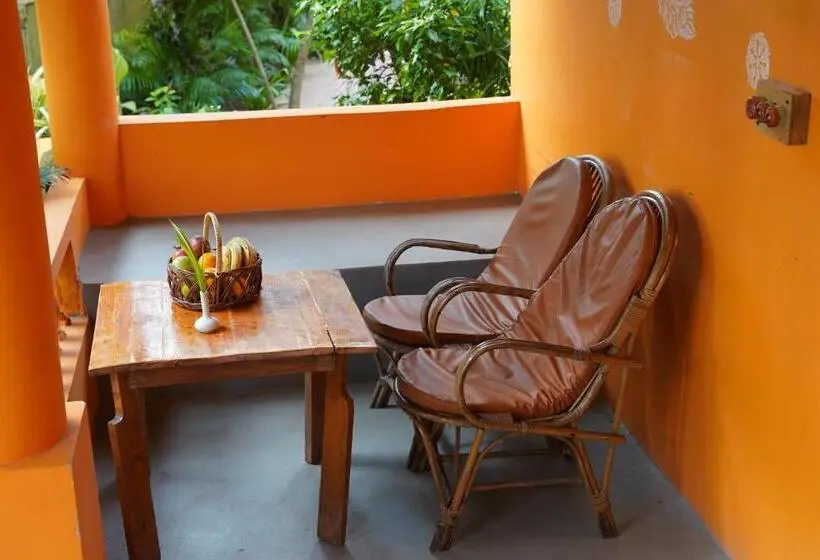Camera Familiare, Amadi Beach Front Resort