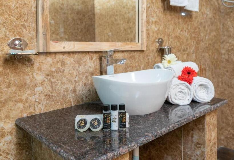 חדר סטנדרט, Amadi Beach Front Resort