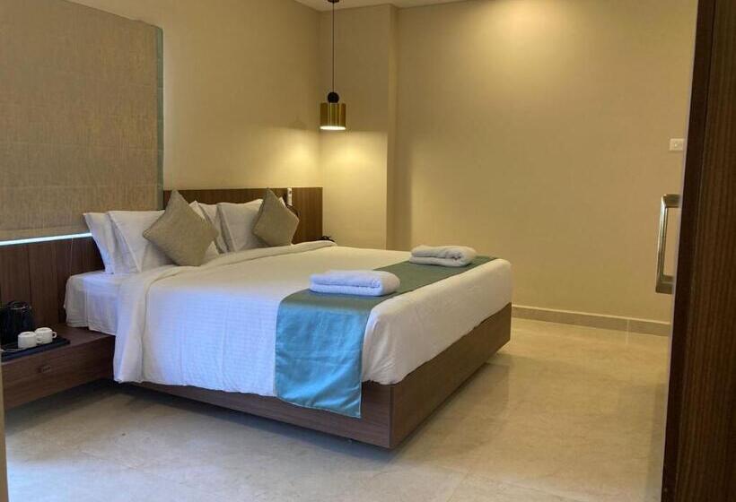 豪华房间, Coral Residency