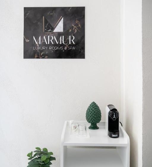 سوئیت با وان آب گرم, Marmur Suite