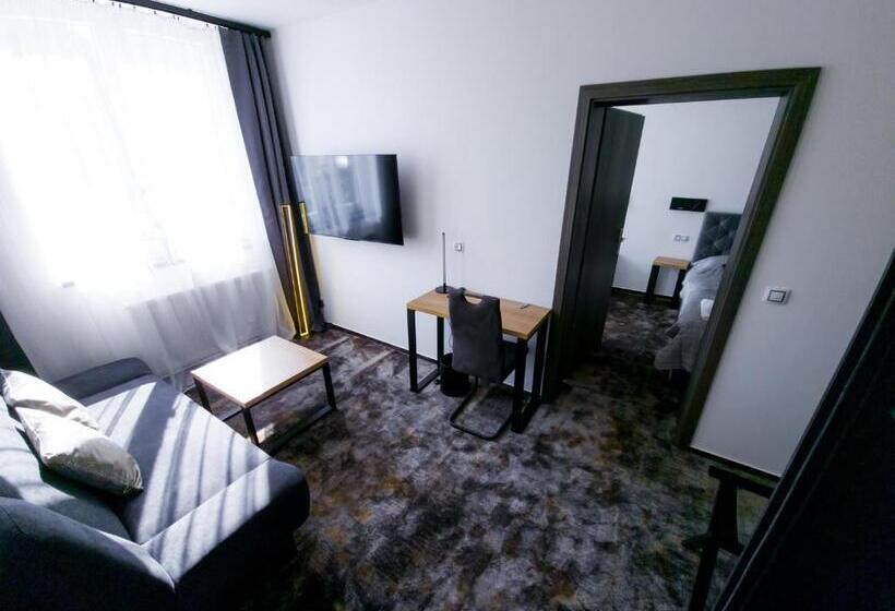 小型套房, Olympland