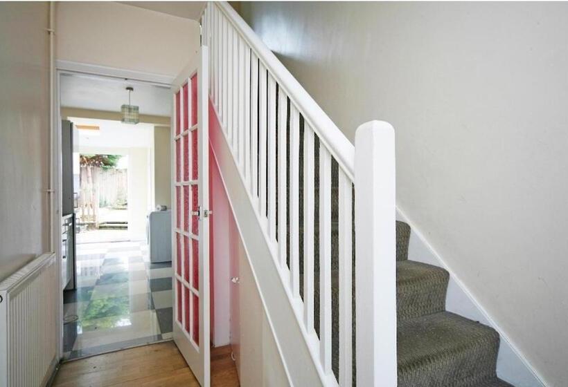 带共用浴室的标准房间, London Comfy Doubles