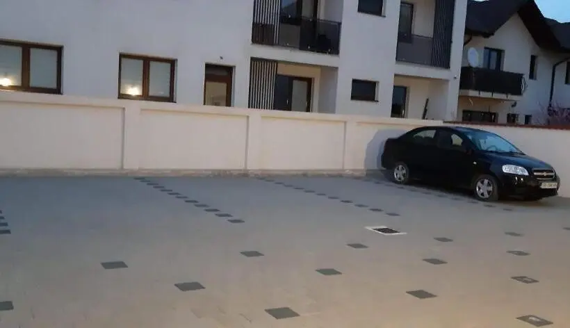 バルコニー付きスタンダードルーム, Five House
